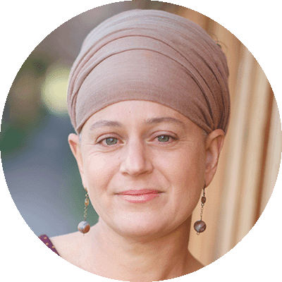 Ahavat Yisrael in a Small Jewish Community: an Interview with Tania Schweig